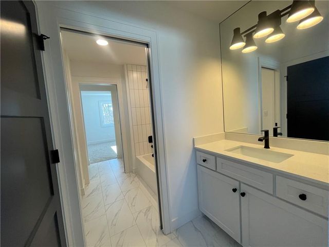 15317 W 162nd Street, Olathe, KS 66062