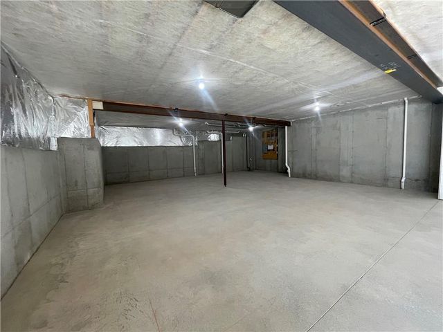 15317 W 162nd Street, Olathe, KS 66062