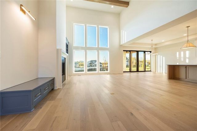 15317 W 162nd Street, Olathe, KS 66062