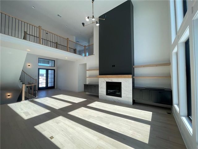 15317 W 162nd Street, Olathe, KS 66062