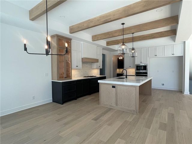 15317 W 162nd Street, Olathe, KS 66062