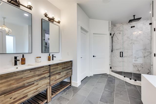 169 Tall Forest DR, Bastrop, TX 78602