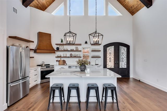 169 Tall Forest DR, Bastrop, TX 78602