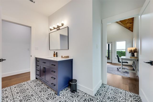 169 Tall Forest DR, Bastrop, TX 78602