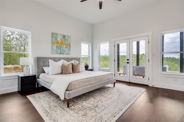 169 Tall Forest DR, Bastrop, TX 78602