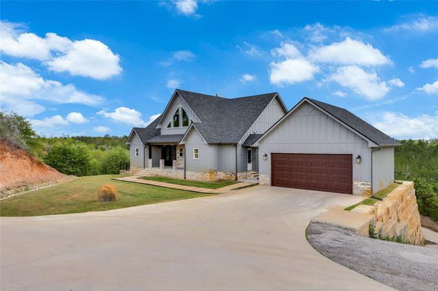 169 Tall Forest DR, Bastrop, TX 78602