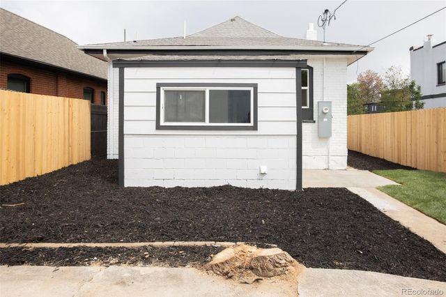 4027 Navajo Street, Denver, CO 80211