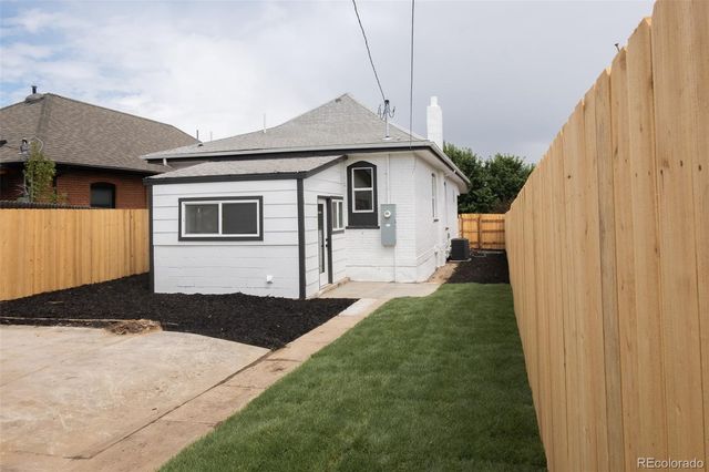 4027 Navajo Street, Denver, CO 80211