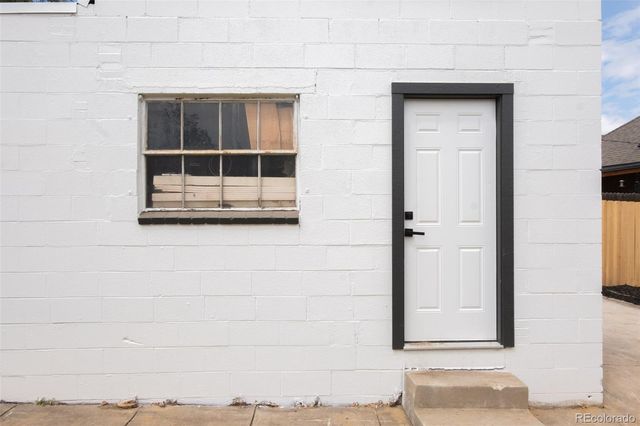 4027 Navajo Street, Denver, CO 80211