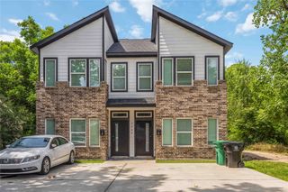 5329 Higgins Street A/B, Houston, TX 77033