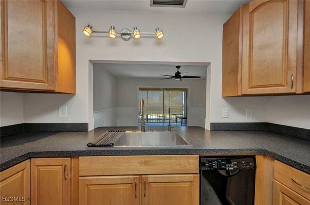 1335 Mineo DR G, Punta Gorda, FL 33950