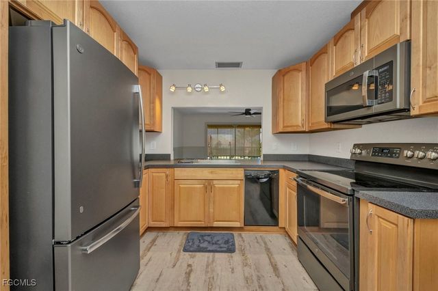 1335 Mineo DR G, Punta Gorda, FL 33950