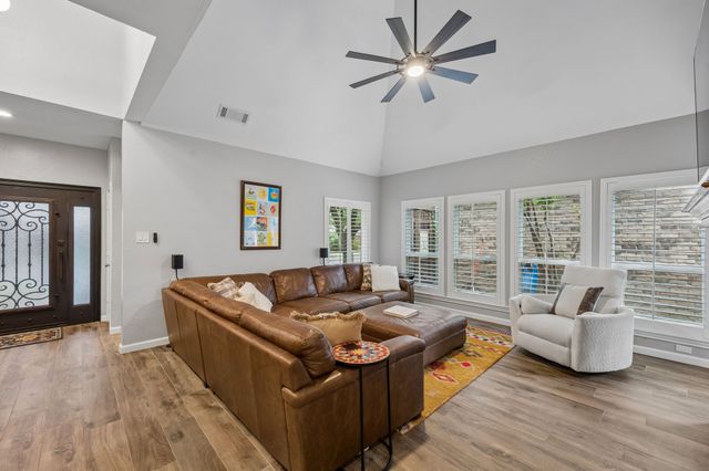 18641 Vista Del Sol, Dallas, TX 75287