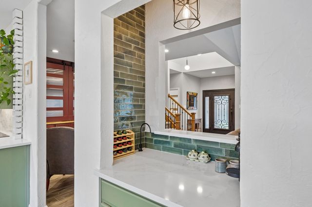 18641 Vista Del Sol, Dallas, TX 75287