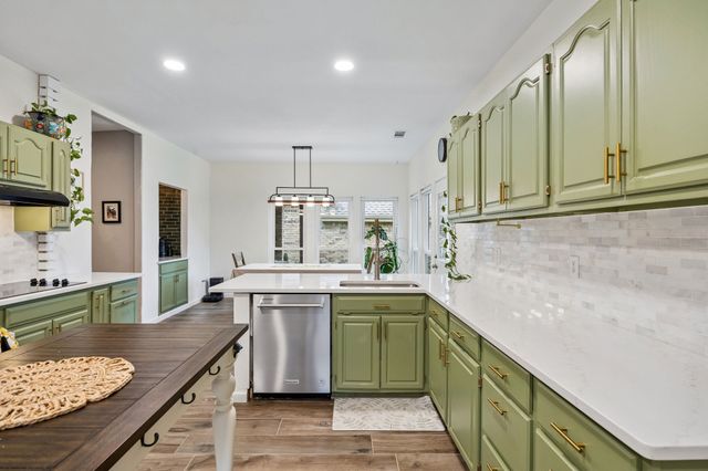 18641 Vista Del Sol, Dallas, TX 75287