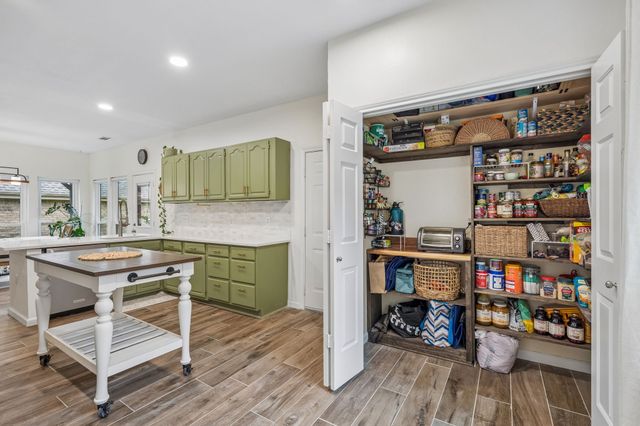 18641 Vista Del Sol, Dallas, TX 75287