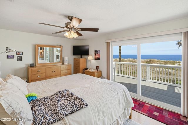 2233 SEMINOLE Road 21, Atlantic Beach, FL 32233