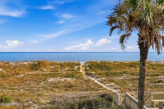 2233 SEMINOLE Road 21, Atlantic Beach, FL 32233