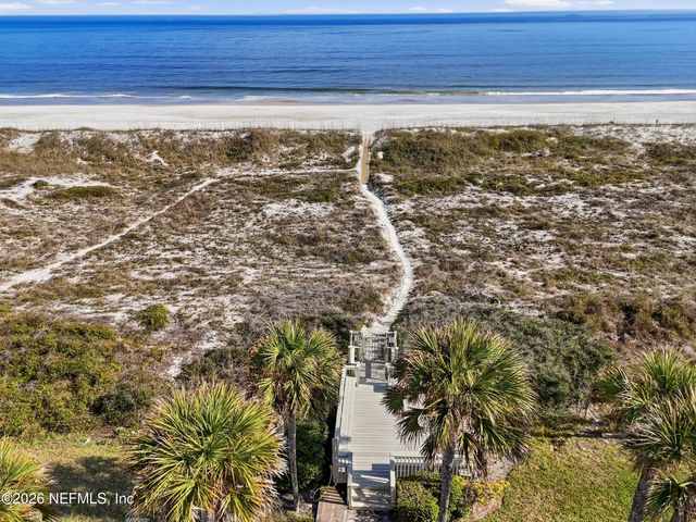 2233 SEMINOLE Road 21, Atlantic Beach, FL 32233