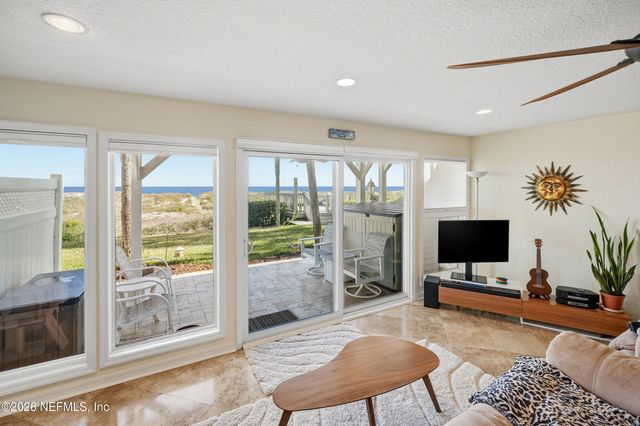 2233 SEMINOLE Road 21, Atlantic Beach, FL 32233