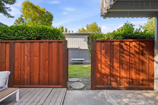 114 Granada Drive, Mountain View, CA 94043