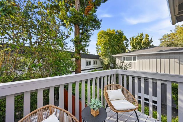 114 Granada Drive, Mountain View, CA 94043