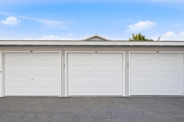 114 Granada Drive, Mountain View, CA 94043