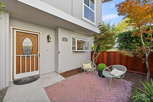 114 Granada Drive, Mountain View, CA 94043