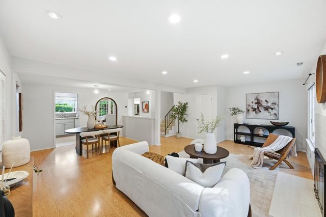 114 Granada Drive, Mountain View, CA 94043