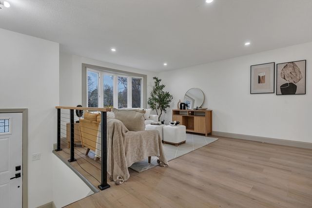 40 Brick Kiln Rd, North Attleboro, MA 02760