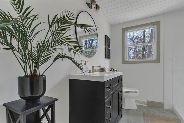 40 Brick Kiln Rd, North Attleboro, MA 02760