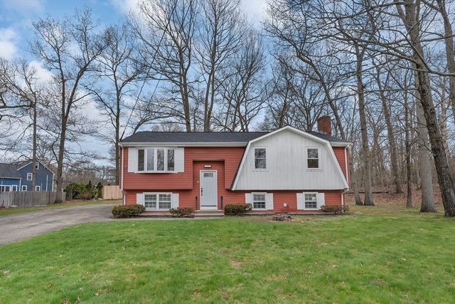 40 Brick Kiln Rd, North Attleboro, MA 02760