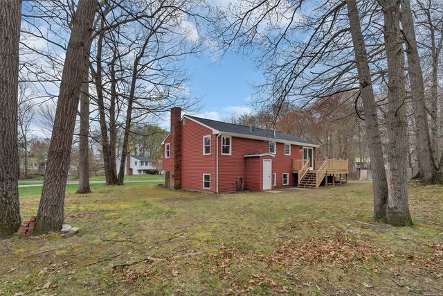 40 Brick Kiln Rd, North Attleboro, MA 02760