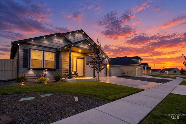 4939 E Patchwork Dr, Nampa, ID 83686