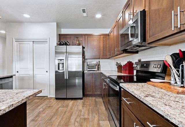 4939 E Patchwork Dr, Nampa, ID 83686