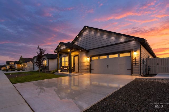 4939 E Patchwork Dr, Nampa, ID 83686