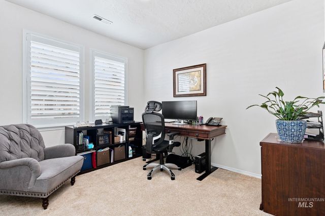 4939 E Patchwork Dr, Nampa, ID 83686