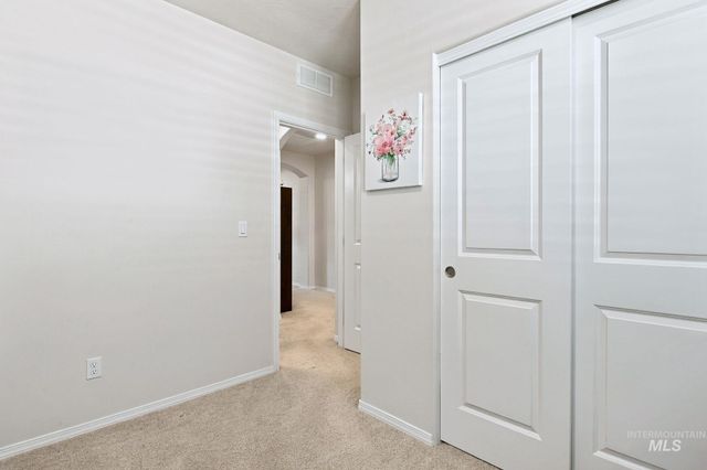 4939 E Patchwork Dr, Nampa, ID 83686