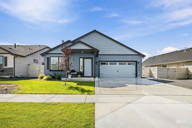 4939 E Patchwork Dr, Nampa, ID 83686