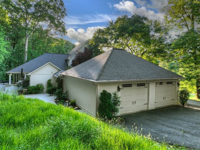 247 Craigtown Road, Ellijay, GA 30540