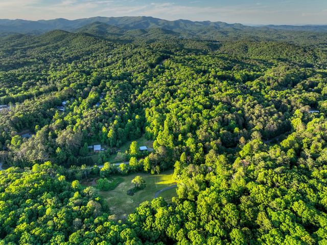 247 Craigtown Road, Ellijay, GA 30540