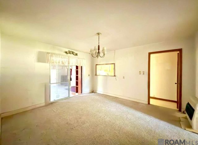 9001 Springfield Rd, Denham Springs, LA 70706