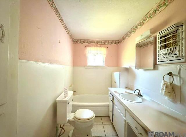 9001 Springfield Rd, Denham Springs, LA 70706