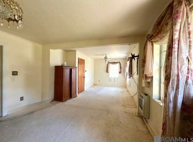 9001 Springfield Rd, Denham Springs, LA 70706