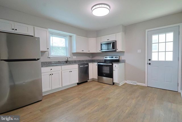 107 HUNTER WAY, Chalfont, PA 18914