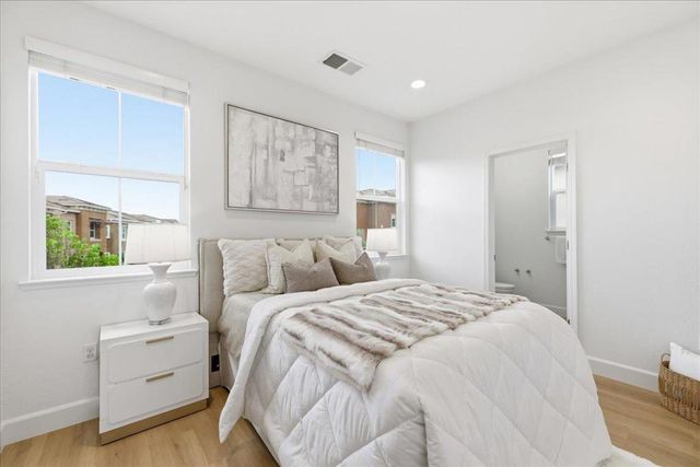 5708 Oceanspray Road, Newark, CA 94560