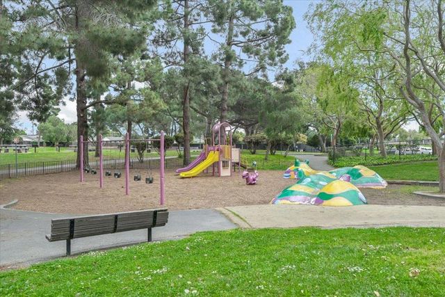 5708 Oceanspray Road, Newark, CA 94560