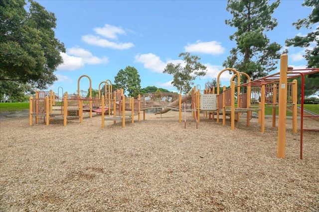 5708 Oceanspray Road, Newark, CA 94560