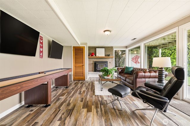 5578 Broad View Avenue NE, Tacoma, WA 98422