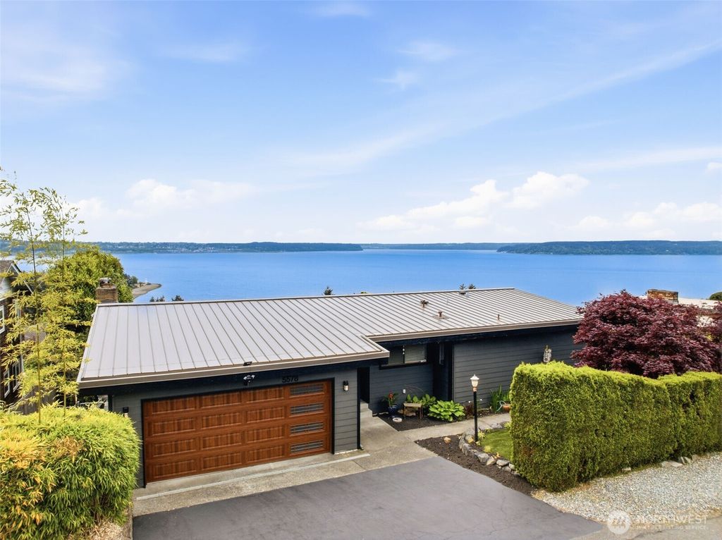 5578 Broad View Avenue NE, Tacoma, WA 98422
